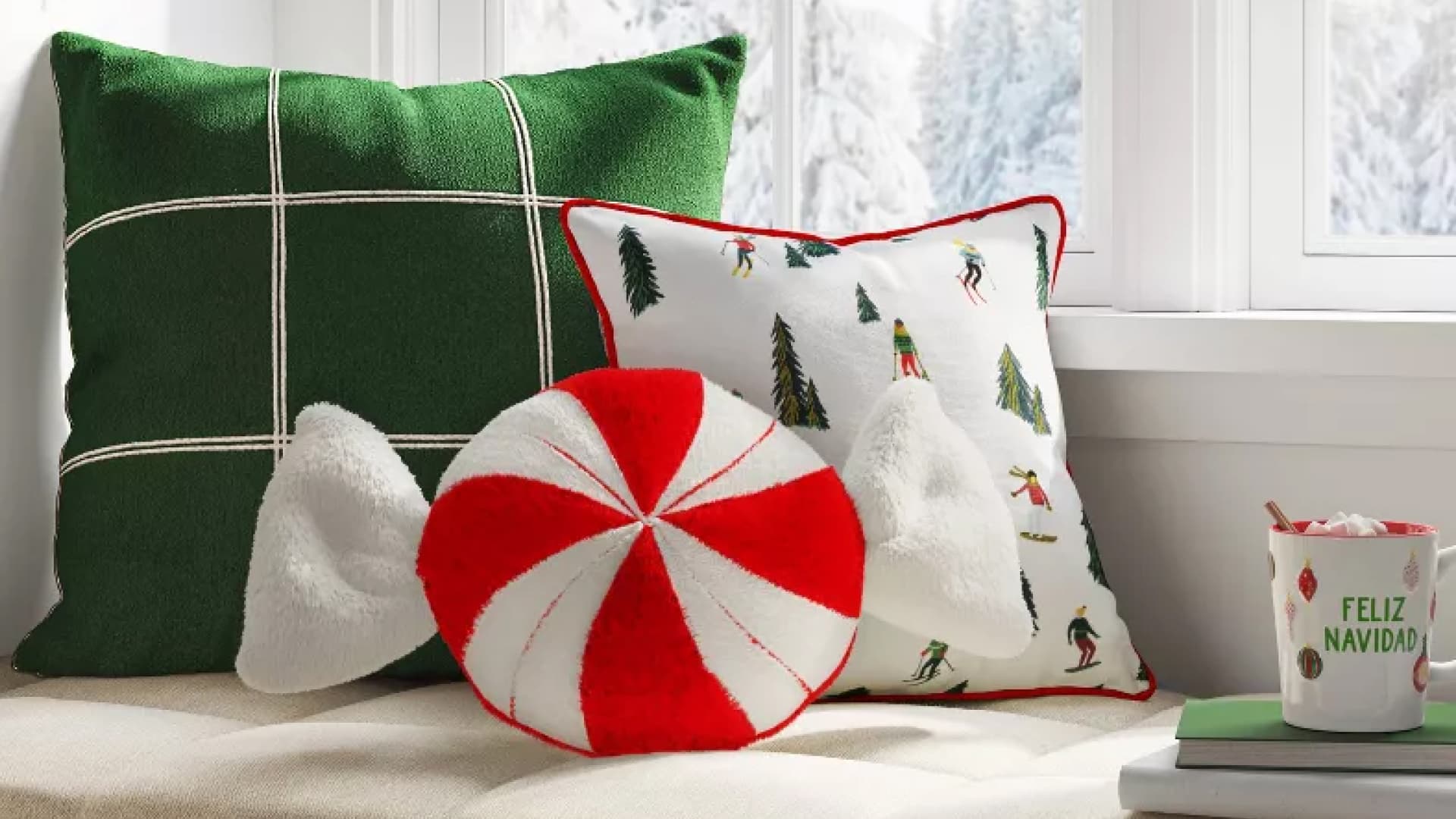 holiday pillows