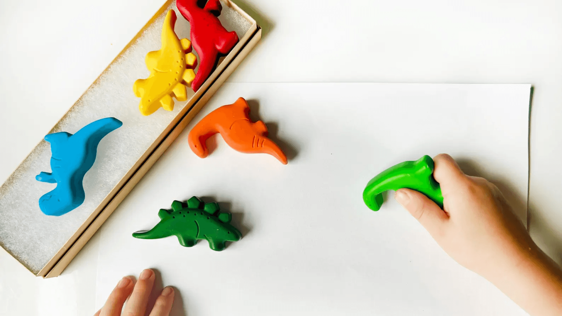dinosaur crayons